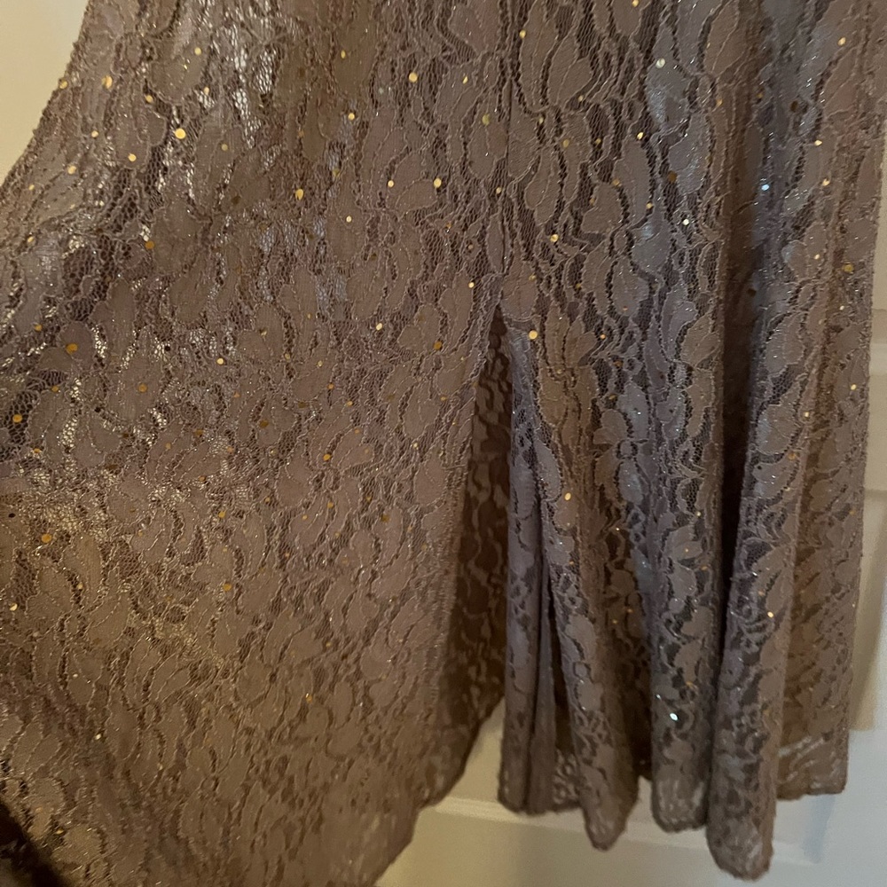 Dress - Picture 5 of 5